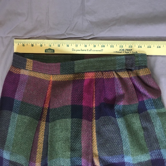 Vintage plaid wool skirt - Picture 6 of 8